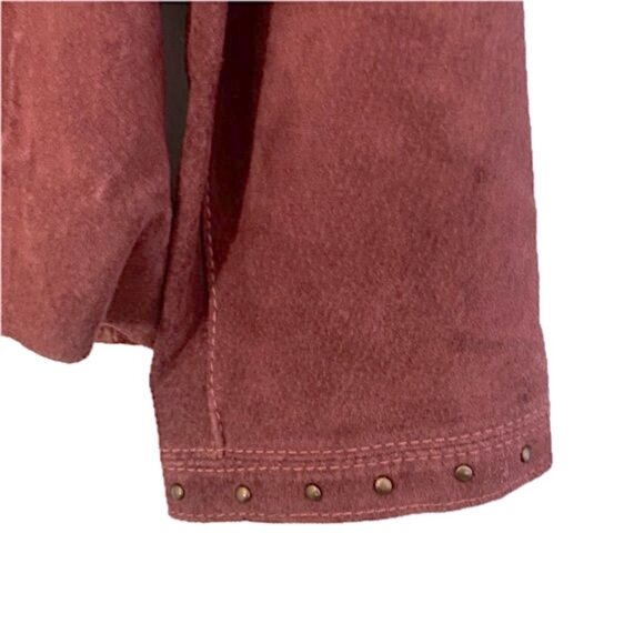 😊Monteray Bay Burgundy Suede Jacket Womens Sz 12 Antique Brass Studs Zip Pocket - Picture 7 of 10